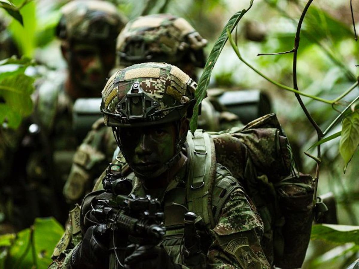 Ofensiva contra ‘Iván Mordisco’ ya está en marcha: inició despliegue militar y policial