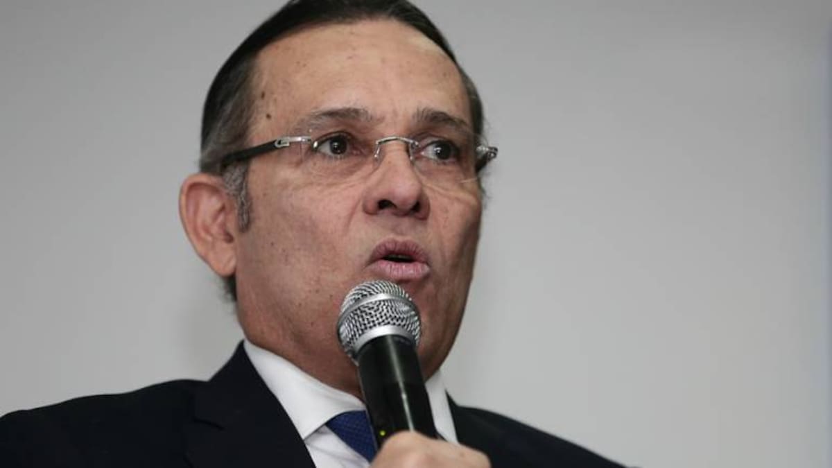 Efraín Cepeda, el gran ausente en reunión de bancada costeña con Petro