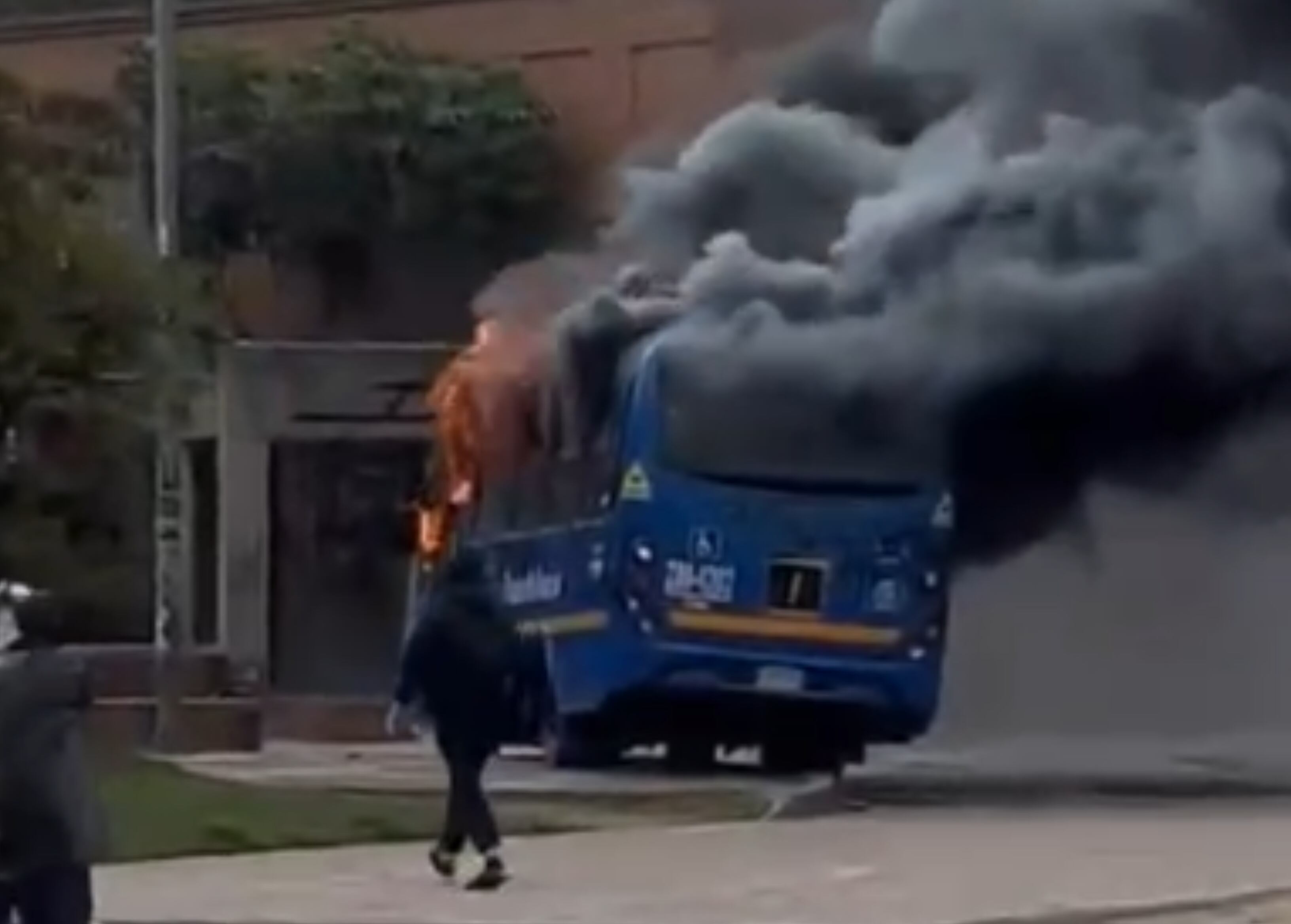 Captura de pantalla: Redes Sociales