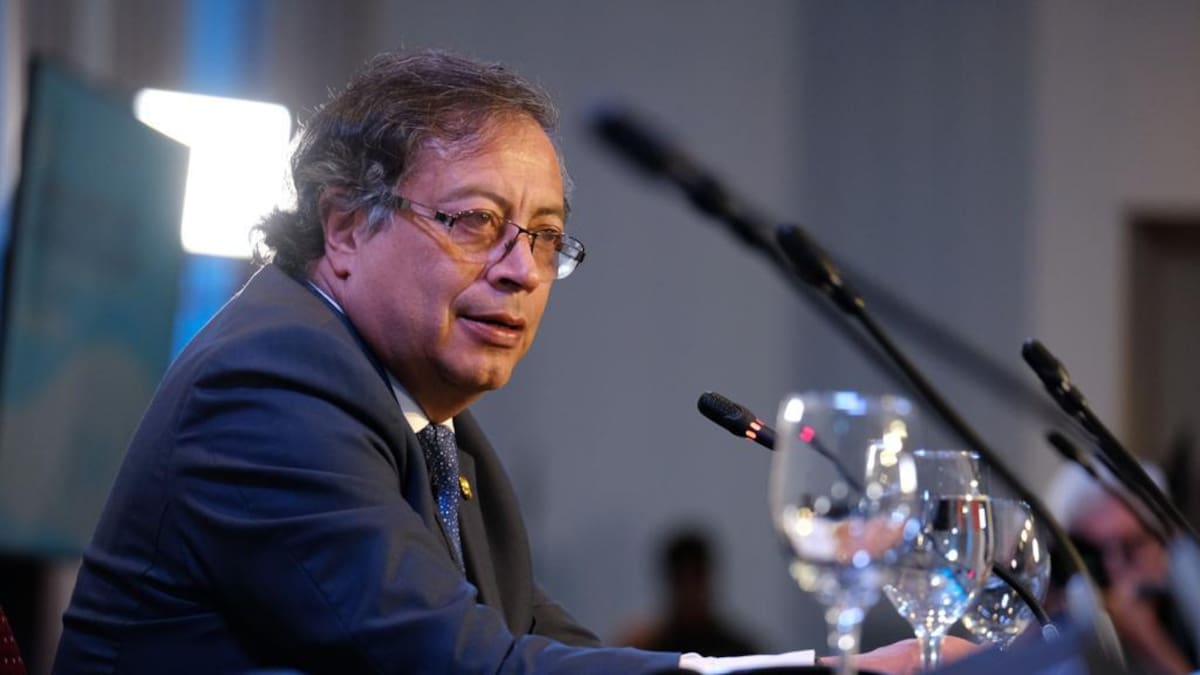 Petro insinúa que la prensa es la responsable de las confusiones en las reformas