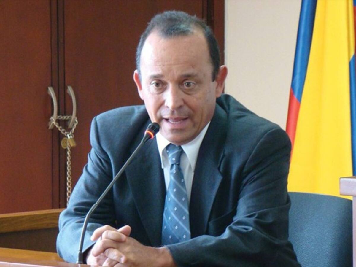 Suspendida audiencia de Santiago Uribe en Medellín