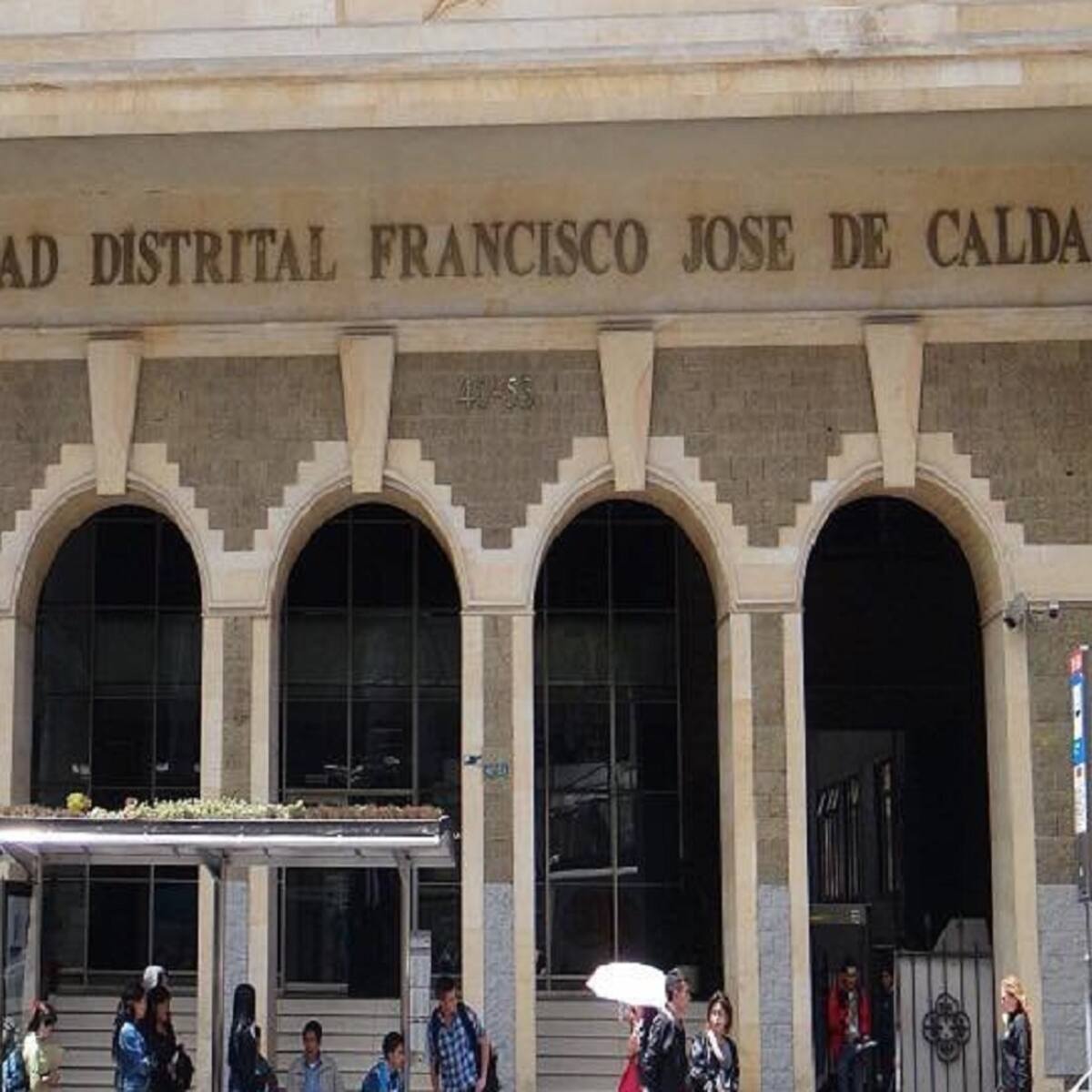¿Qué carreras se pueden estudiar en la Universidad Distrital?