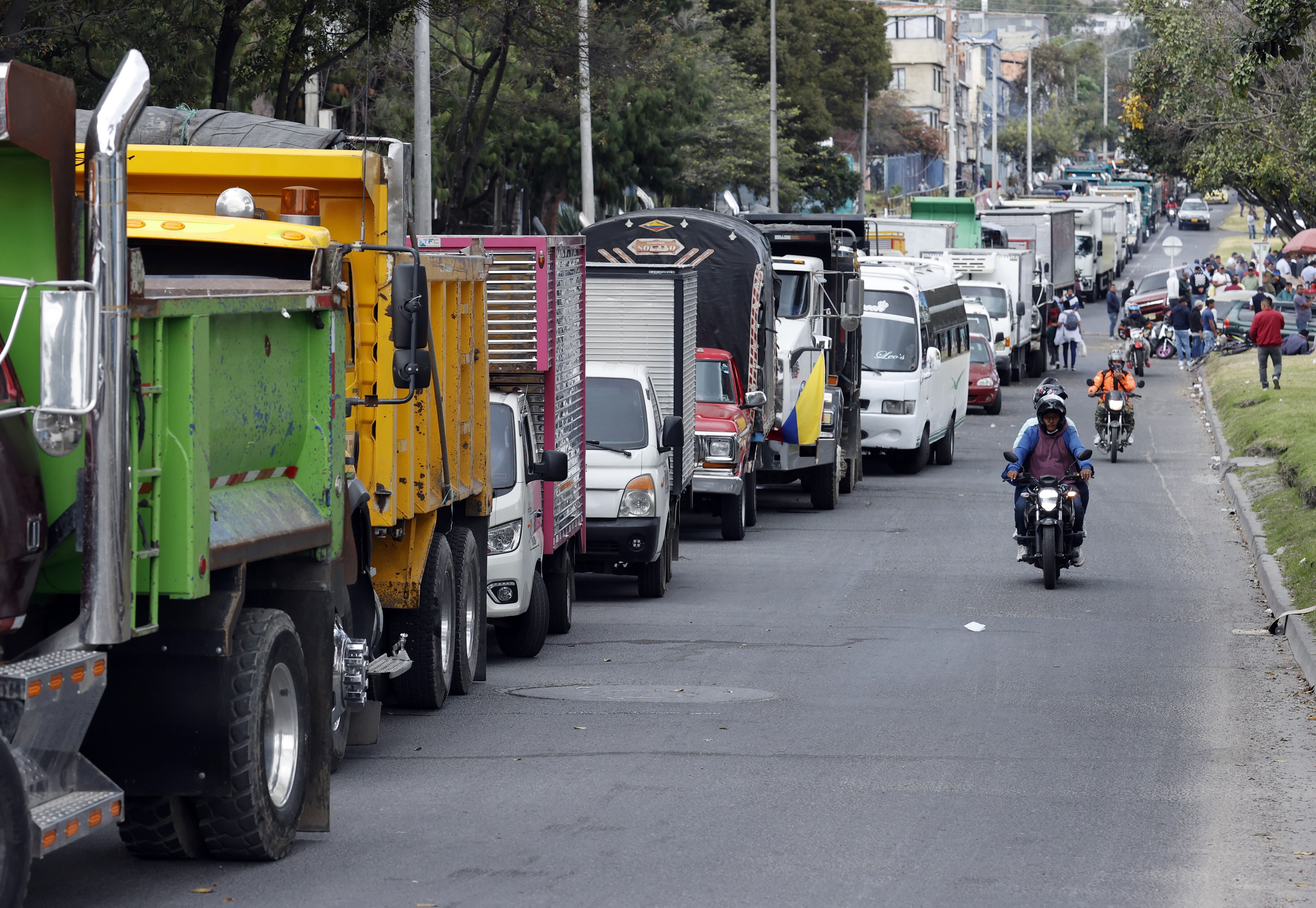 Paro camionero en Colombia. Foto: EFE.