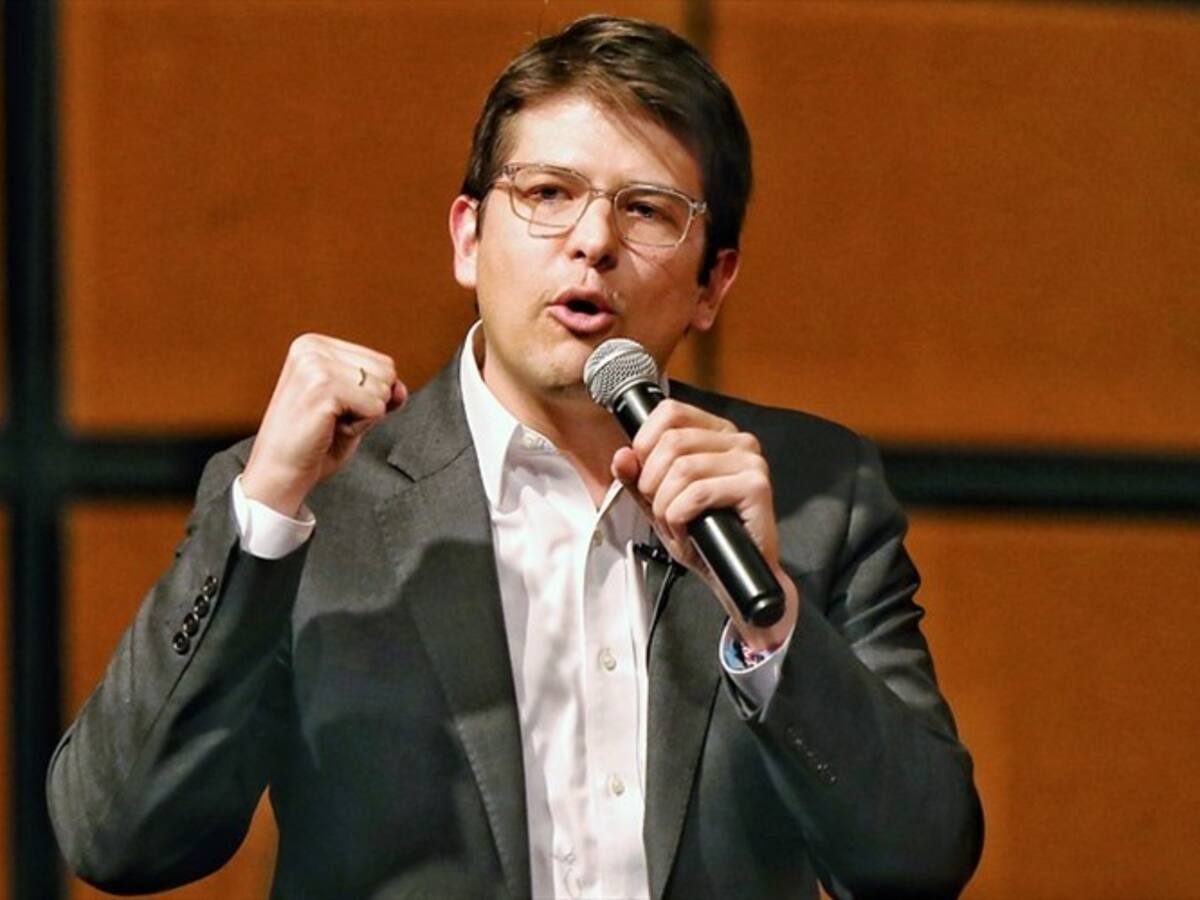 Uribe ratifica a Miguel Uribe como cabeza de lista al Senado por el Centro Democrático