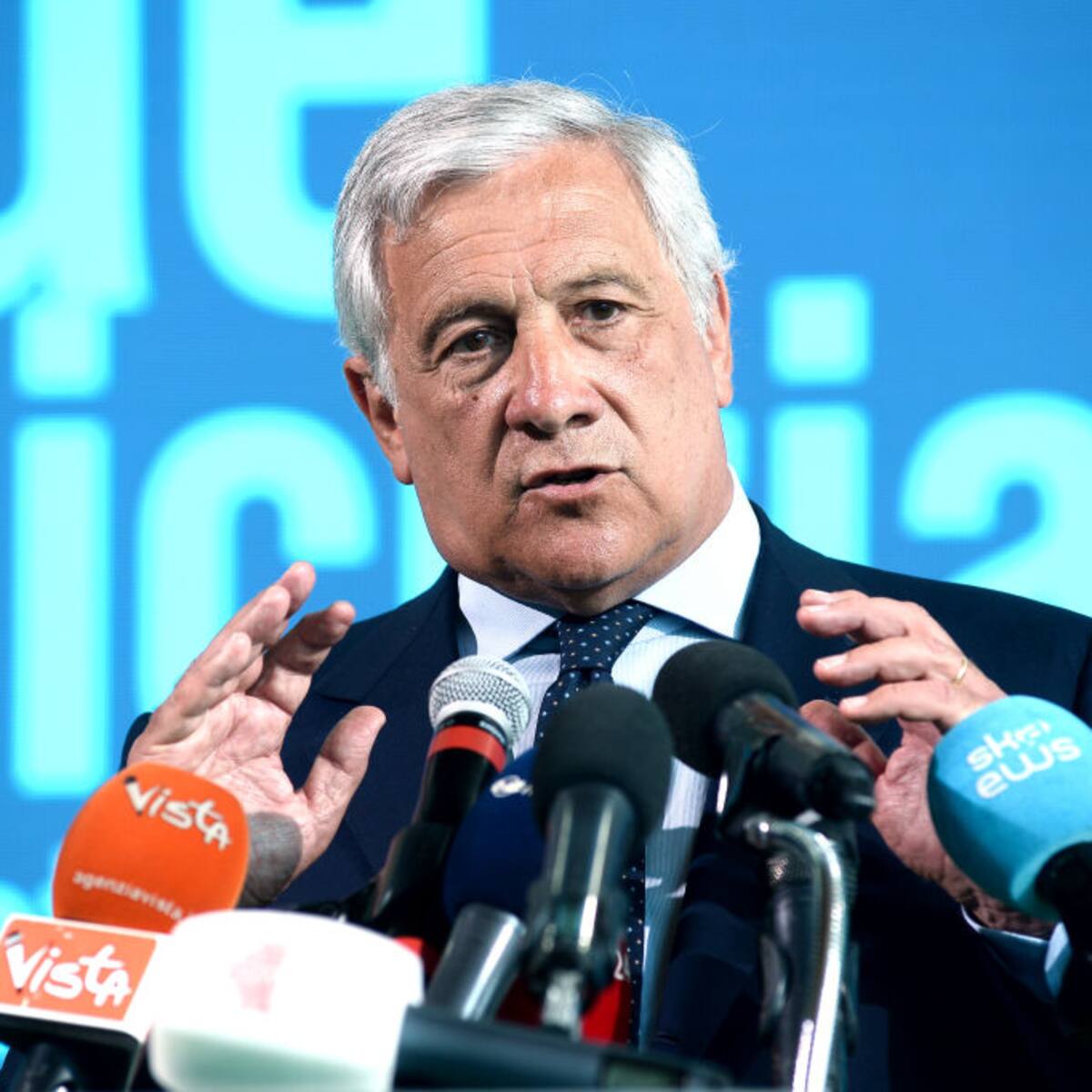 “Es crucial que liberen a los rehenes israelíes para proceder con la paz”: Antonio Tajani