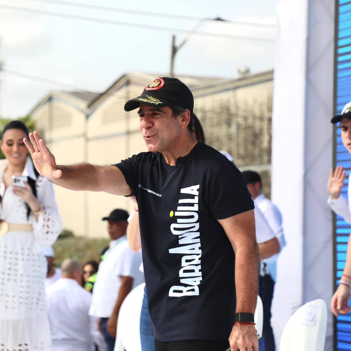 Caso Campo Alegre: ciudadanos protestaron a las afueras de la vivienda de Alejandro Char