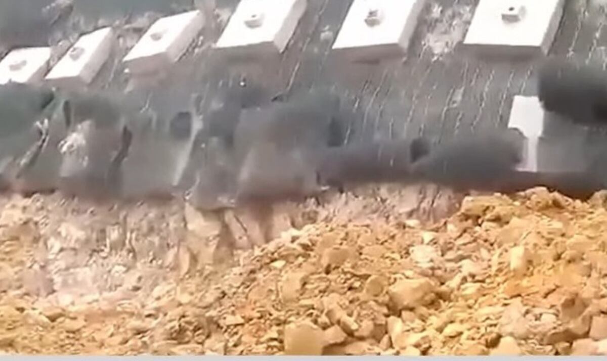 Detalles de la megaobra que se está cayendo a pedazos en el noroccidente de Bogotá. Foto: Sigue La W