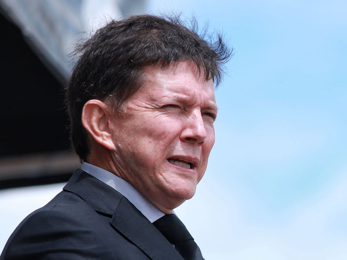 Reforma pensional no se puede hacer a las patadas: exministro Wilson Ruiz pide no salvar el proyecto