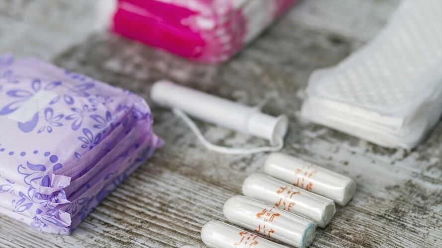 La directora del colectivo Derechos Menstruales Colombia se refirió en Sigue La W a la encuentra del DANE sobre la falta de acceso a elementos para el periodo menstrual. . Foto: Getty Images