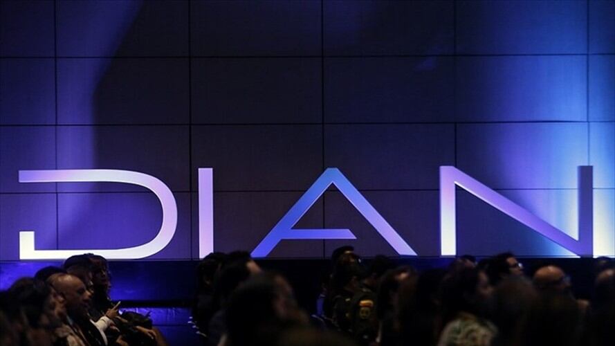 Dian efectuó importante aprehensión de calzado y confecciones. Foto: Colprensa