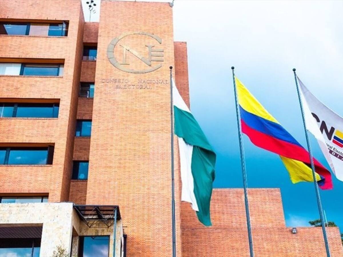 CNE investiga a candidatos por irregularidades en administración de recursos