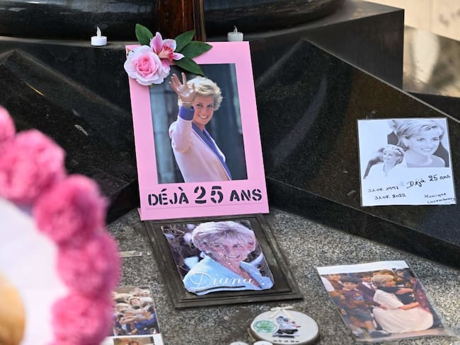 Tributo a Diana de Gales. Foto: Emmanuel Dunand / AFP vía Getty Images