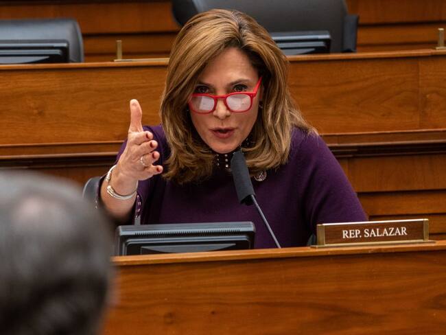 Representante de la Cámara, María Elvira Salazar. Republicana.