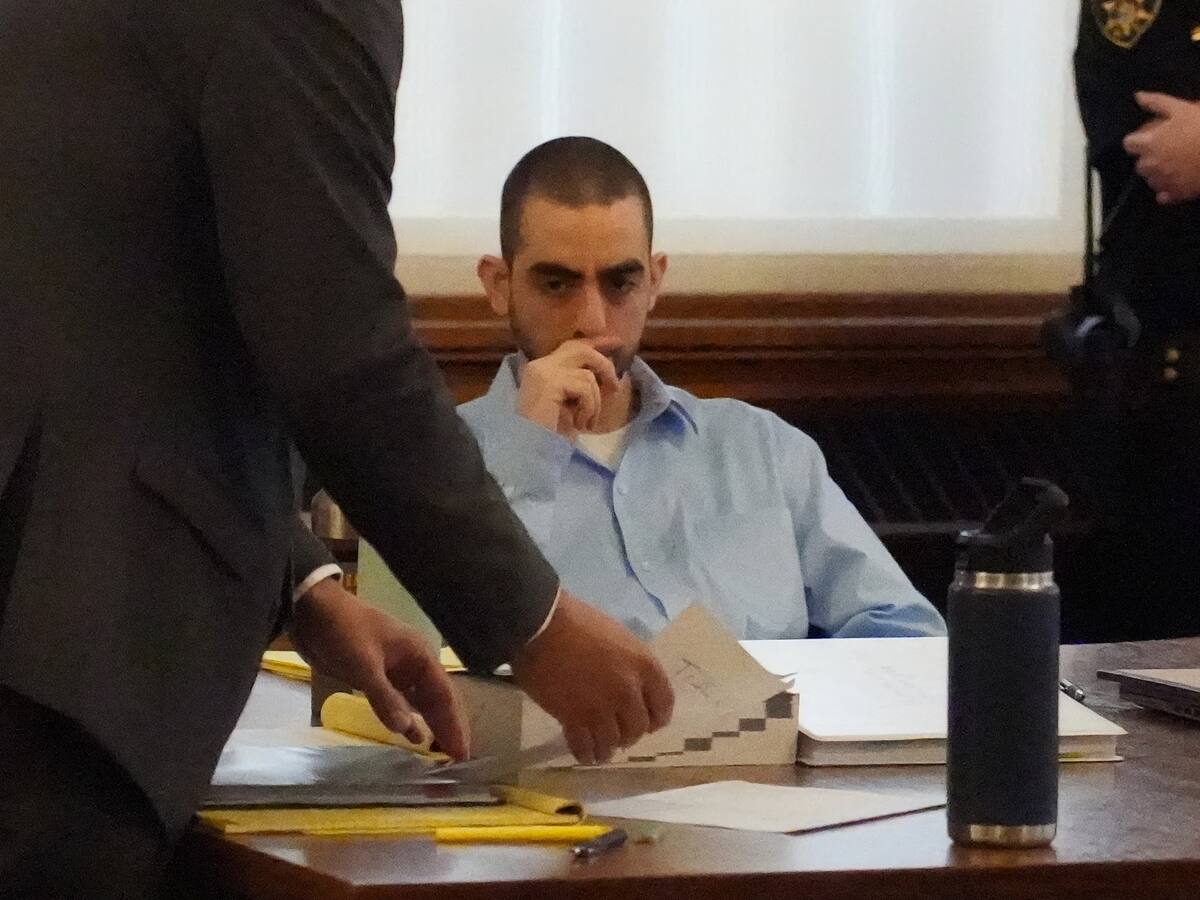 El atacante de Salman Rushdie fue declarado culpable de intento de asesinato y agresión