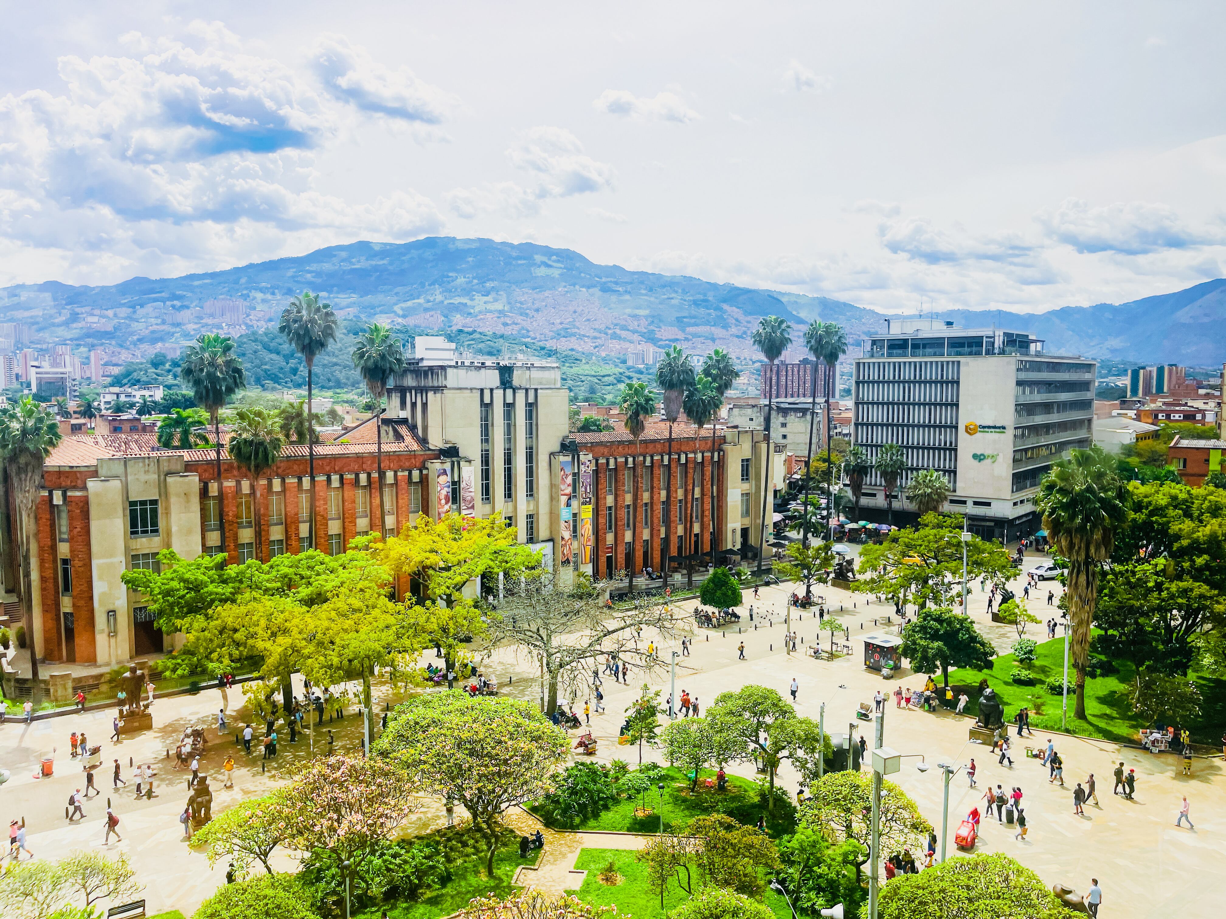 Museo de Antioquia y Plaza de Botero, Medellín. Foto: Getty Images