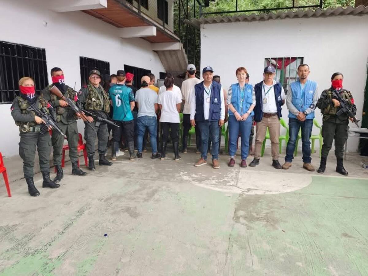 ELN liberó a 11 personas que tenía secuestradas en la región del Catatumbo