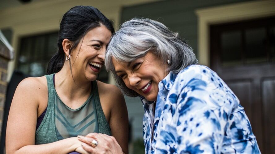 A través de #MamáSinFiltro, las madres comparten con más personas lo que significa la verdadera maternidad. Foto: Getty Images