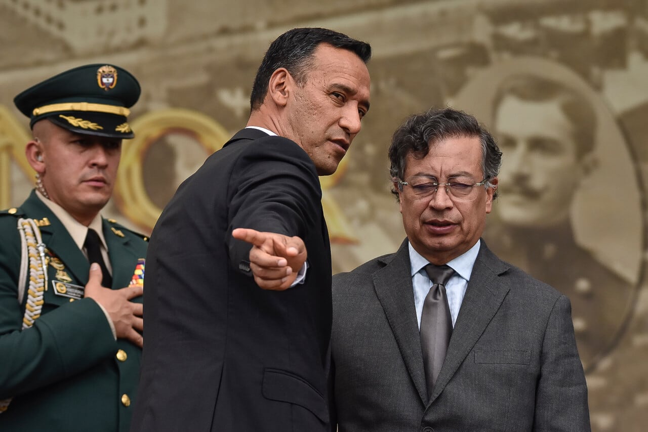 Bogotá. Marzo 11 de 2025. En la Escuela Militar de Cadetes José Maria Córdova, se realiza el reconocimiento de tropas al nuevo ministro de Defensa, Pedro Sánchez, con presencia del presidente Gustavo Petro. (Colprensa - Cristian Bayona).