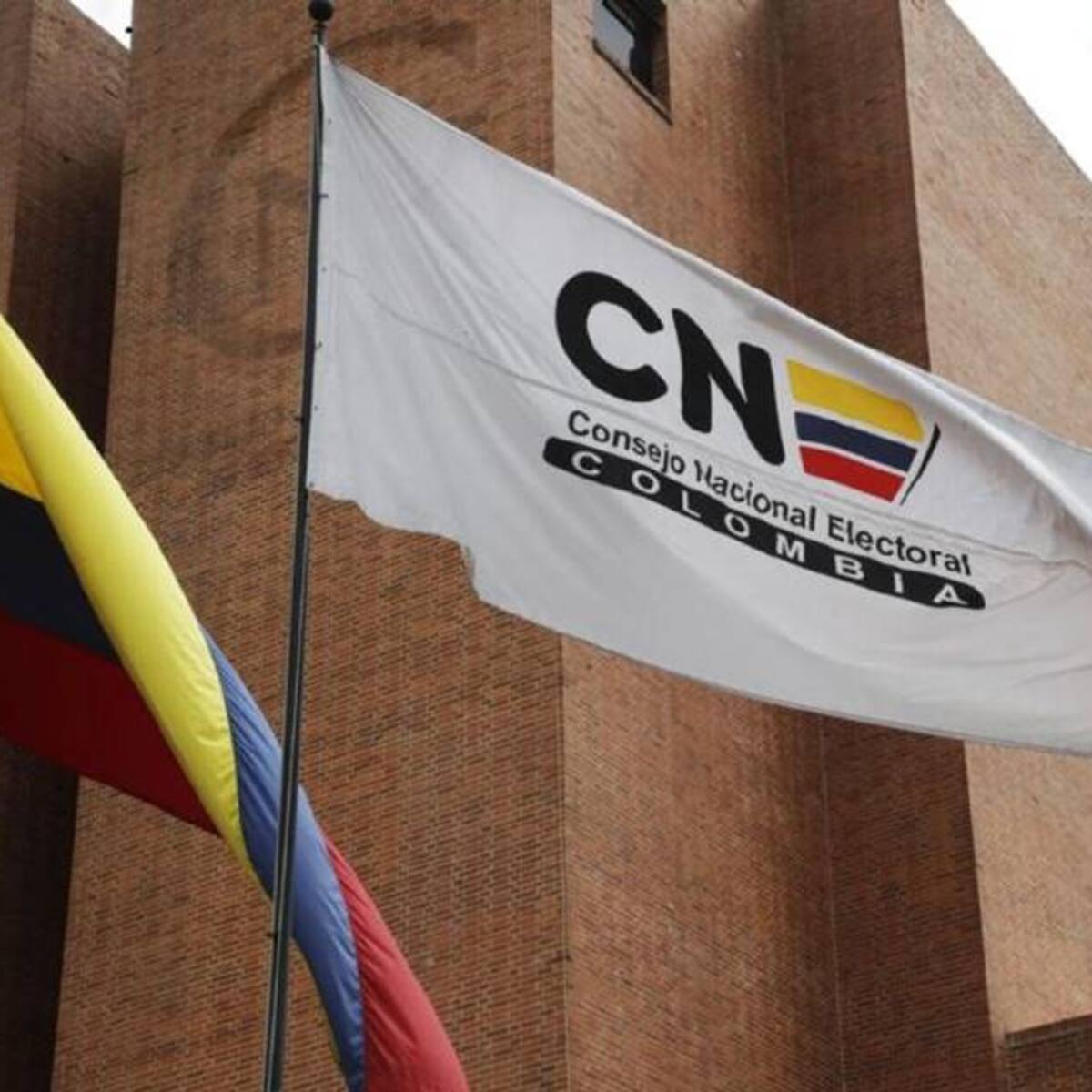 Gobierno Petro no ha girado $61.000 millones para funcionamiento de partidos: CNE