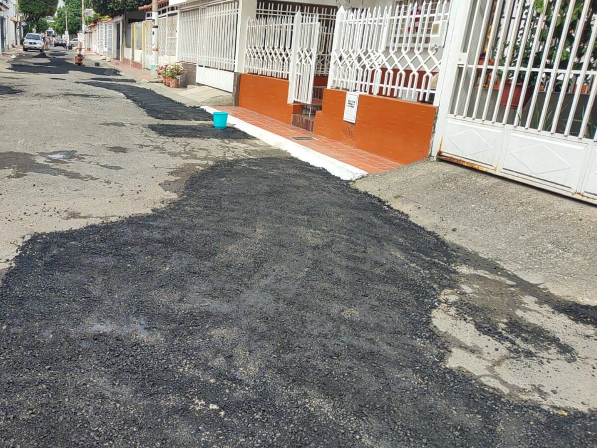 Con rifas, comunidad en Cúcuta reunió recursos para tapar los huecos en su barrio