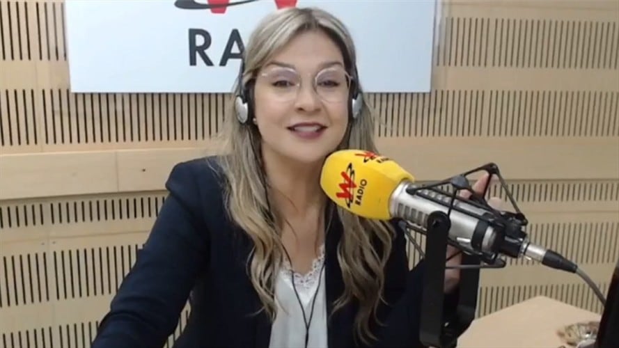 La periodista anunció que hoy es su último programa y aseguró que se va satisfecha con sus oyentes.. Foto: W Radio