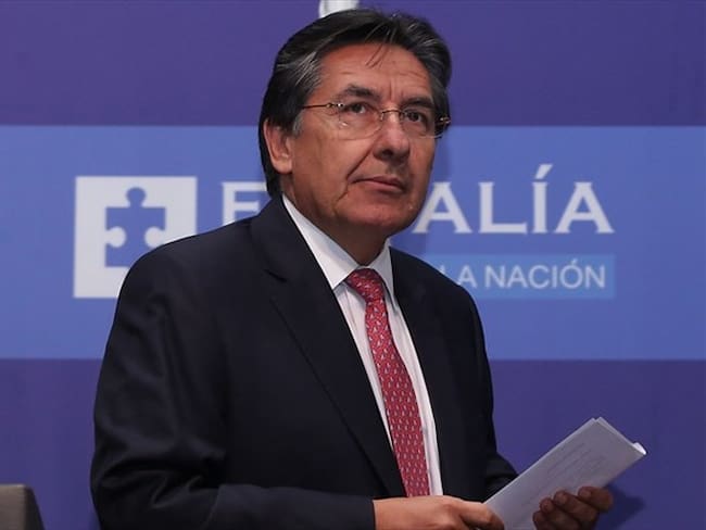 Martínez había señalado a través de twitter, que los audios habían sido enviados en su totalidad. Foto: Colprensa