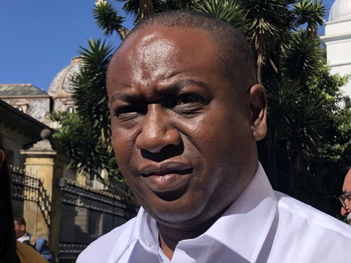 Leyner Palacios le pide al presidente Duque reiniciar diálogos con el Eln