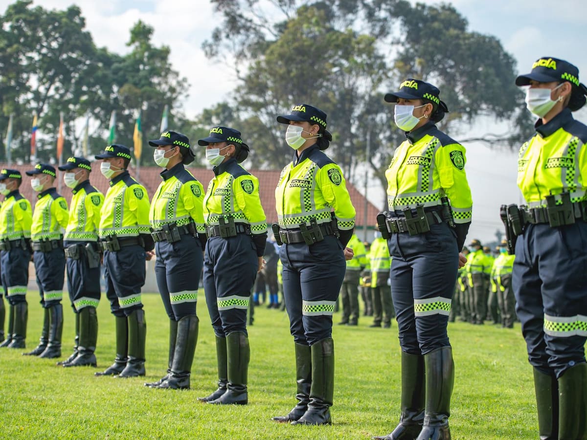 Llegan a Bogotá mil nuevos uniformados de la Policía Nacional