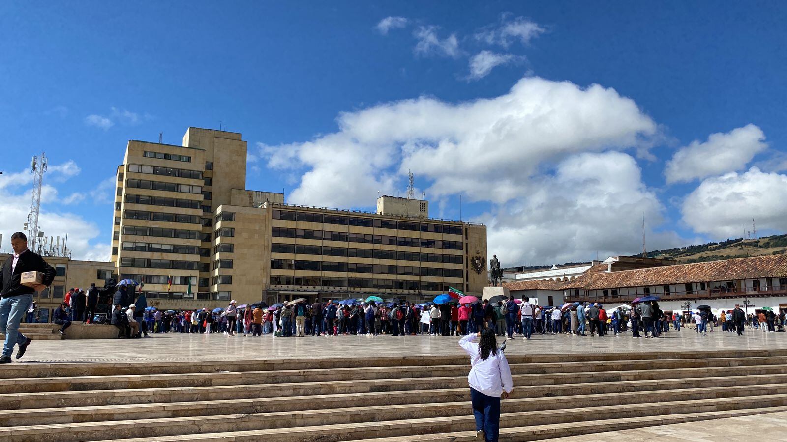 Manifestación en Plaza de Bolívar, Tunja.