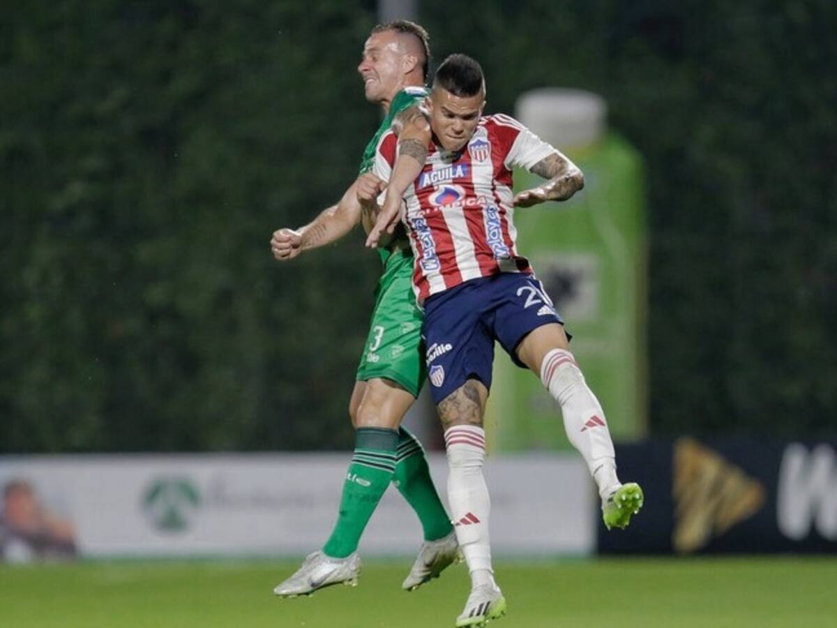 Con polémica arbitral, La Equidad venció a Junior 1-0 en Techo