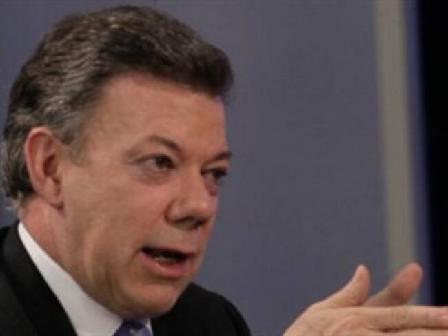 Gobierno Nacional destaca cierre de 2012 con el déficit fiscal más bajo en mucho tiempo