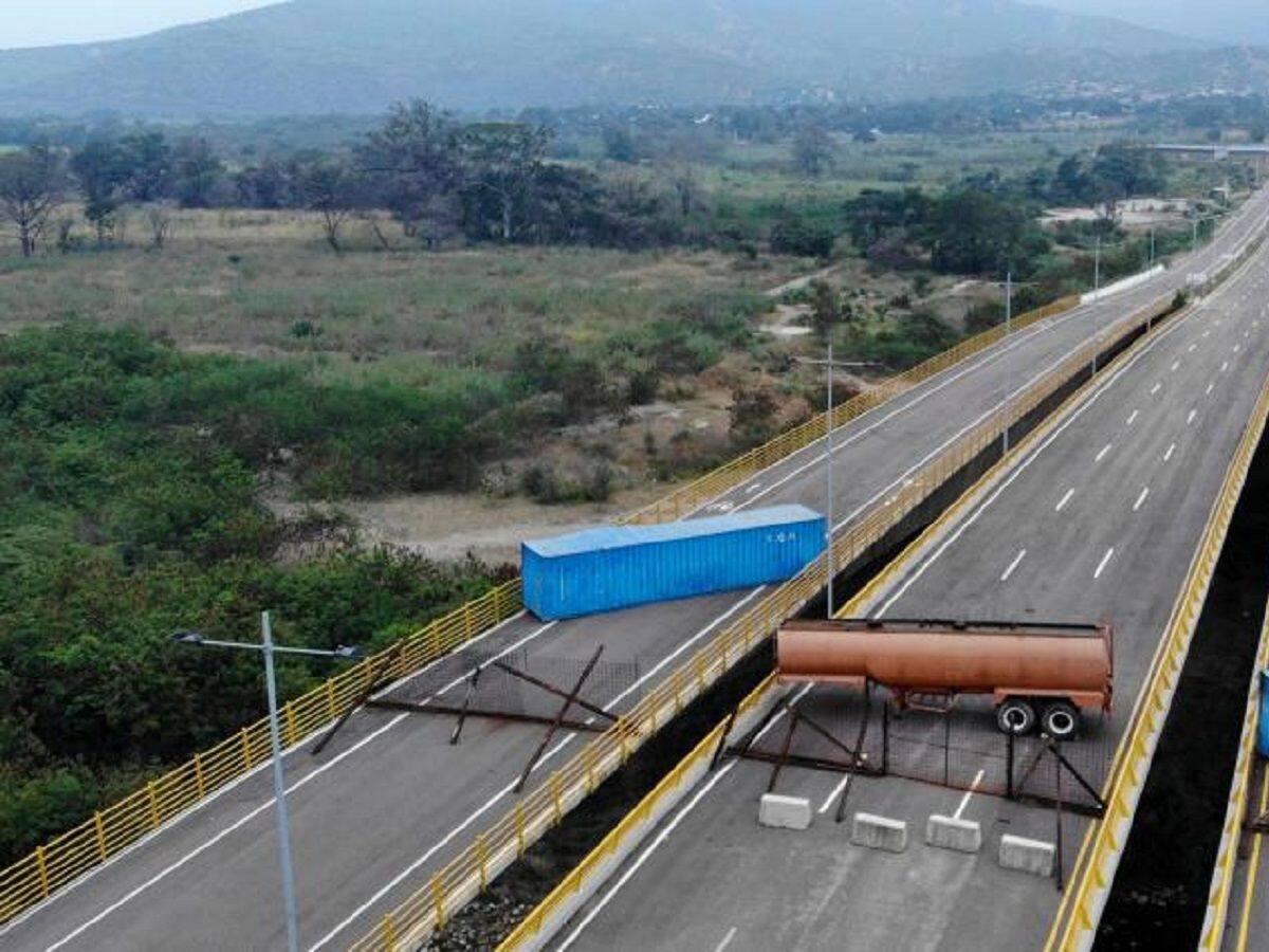 Proponen instalar un portón en el puente internacional de Tienditas
