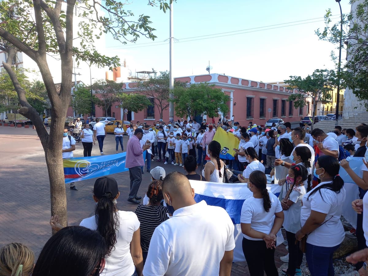 Con plantón organizaciones provida le dicen no al aborto en Santa Marta