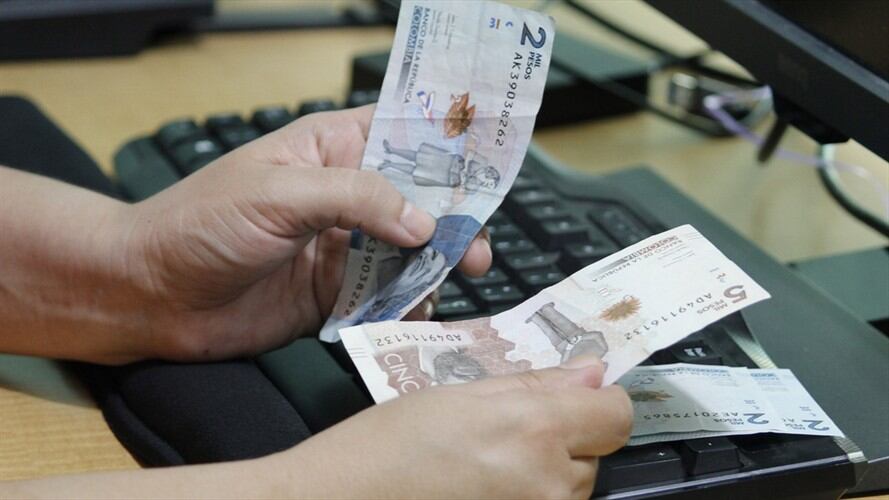 En el tablero de Sigue La W le explicamos todo lo que debe saber de las jornadas del día sin IVA. . Foto: Getty Images