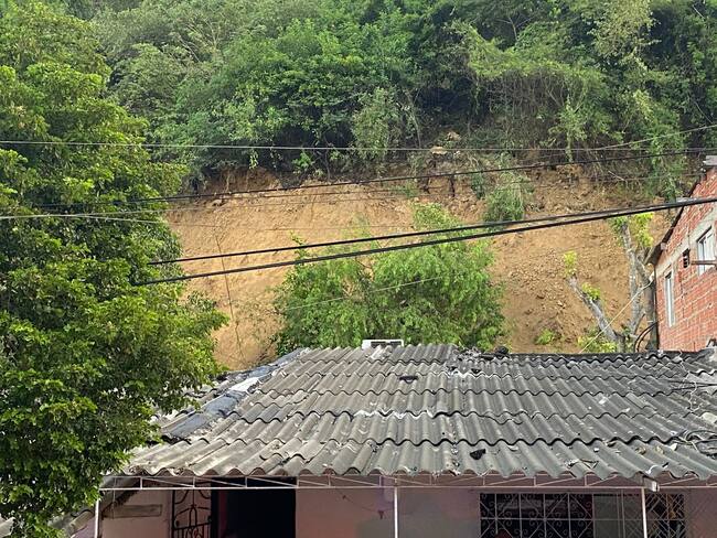 Deslizamiento de tierra en faldas de La Popa en Cartagena. Foto: Cortesía.