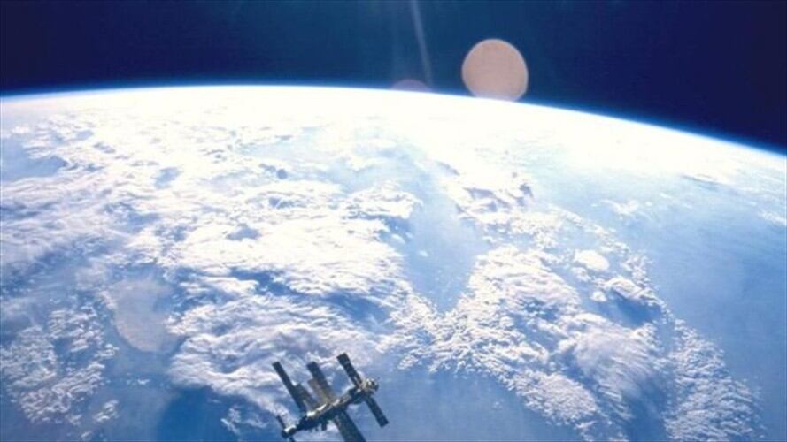 Desde arriba nos damos cuenta de que no tiene sentido la idea de un "norte" y un "sur". Foto: Nasa / BBC Mundo.