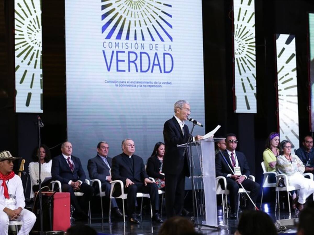 Exiliados serán escuchados por la Comisión de la Verdad