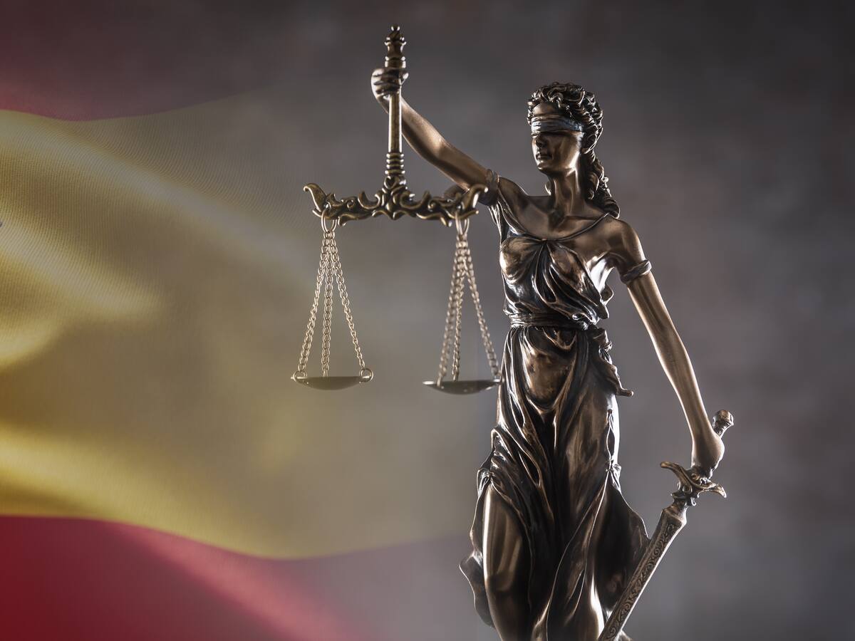 Condenan a cuatro personas en España por trasladar mil kilos de cocaína desde América