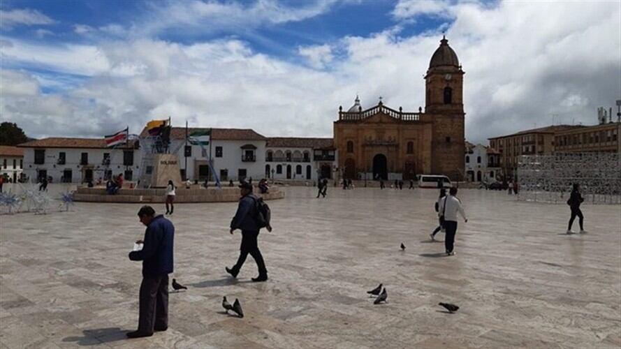 El exgobernador Carlos Amaya considera que el proyecto no tiene futuro.. Foto: W
