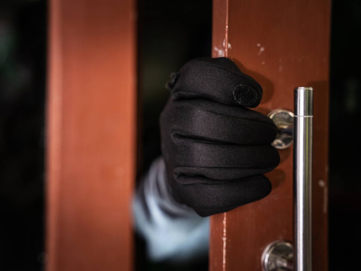 Delincuentes desocuparon los estudios de grabación de modelos webcam en Bogotá