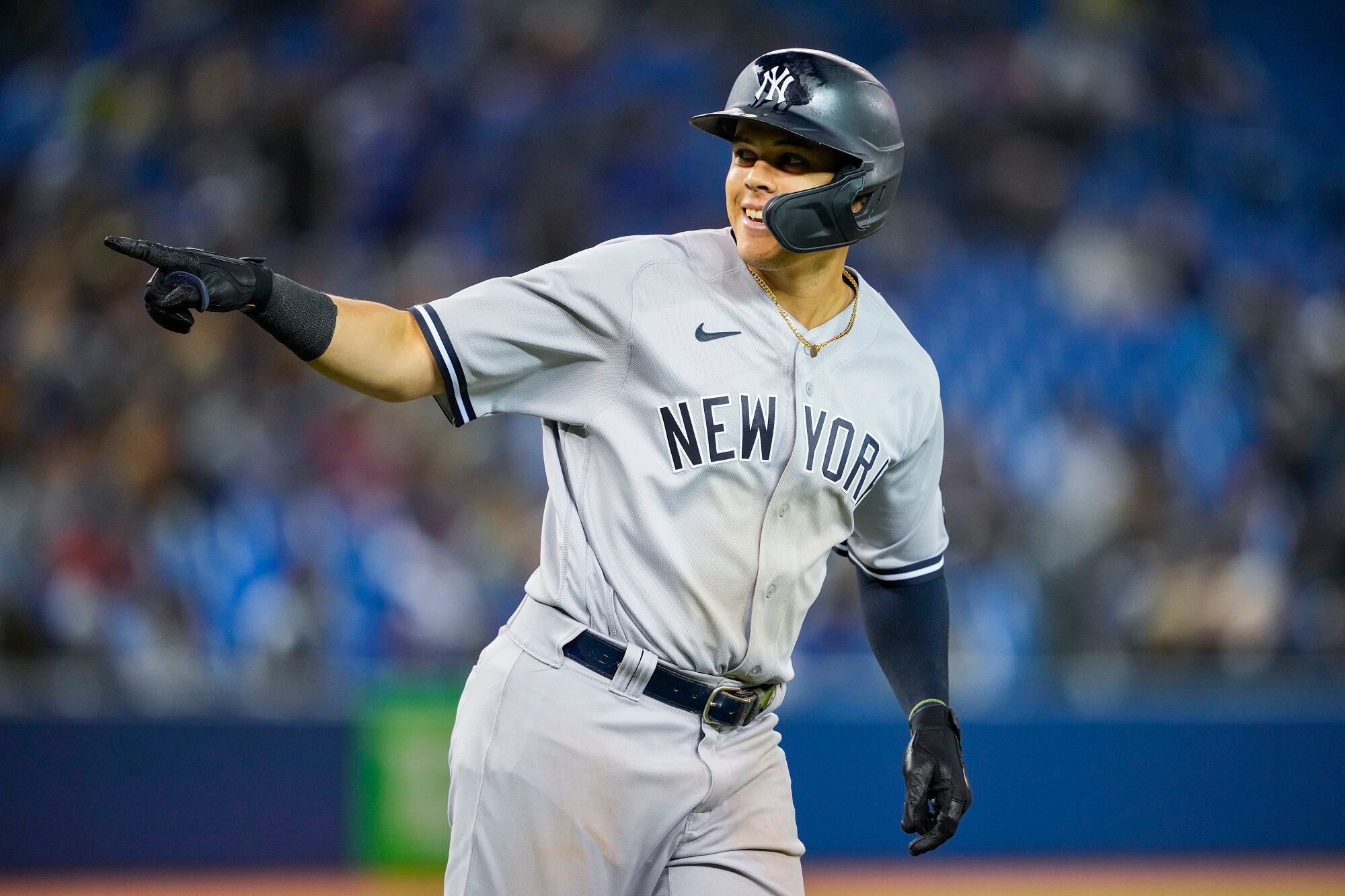Beisbolista colombiano 'Gio' Urshela  (Photo by Mark Blinch/Getty Images)