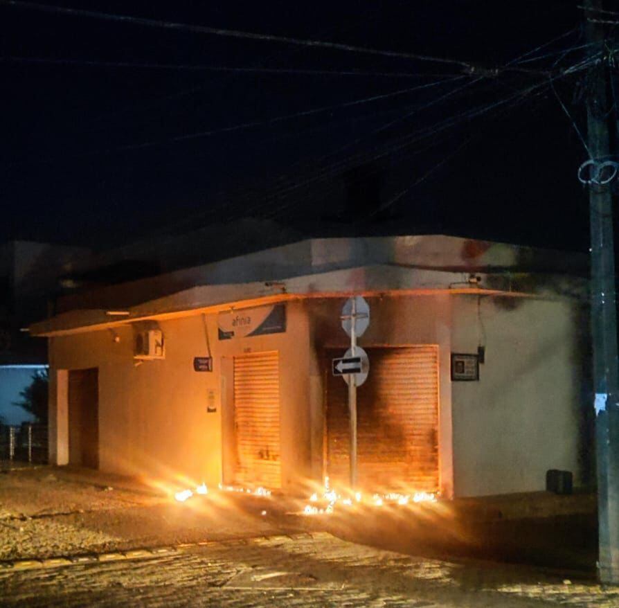 Intentan quemar punto de recaudo de la empresa Afinia en Ayapel, Córdoba. Foto: prensa Afinia.