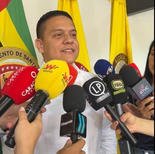 Campo Elías Ramírez confirmó que será candidato en las elecciones atípicas en Girón, Santander. Foto: W Radio. 