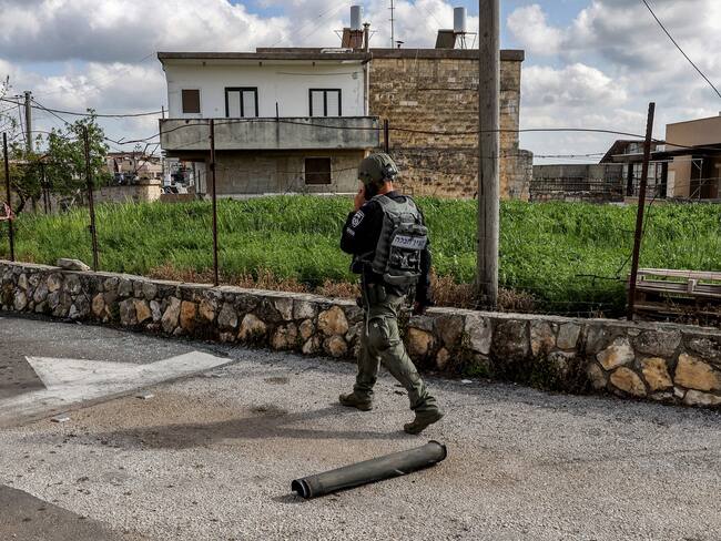 Cohete cayó en Isreal. (Photo by JALAA MAREY/AFP via Getty Images)