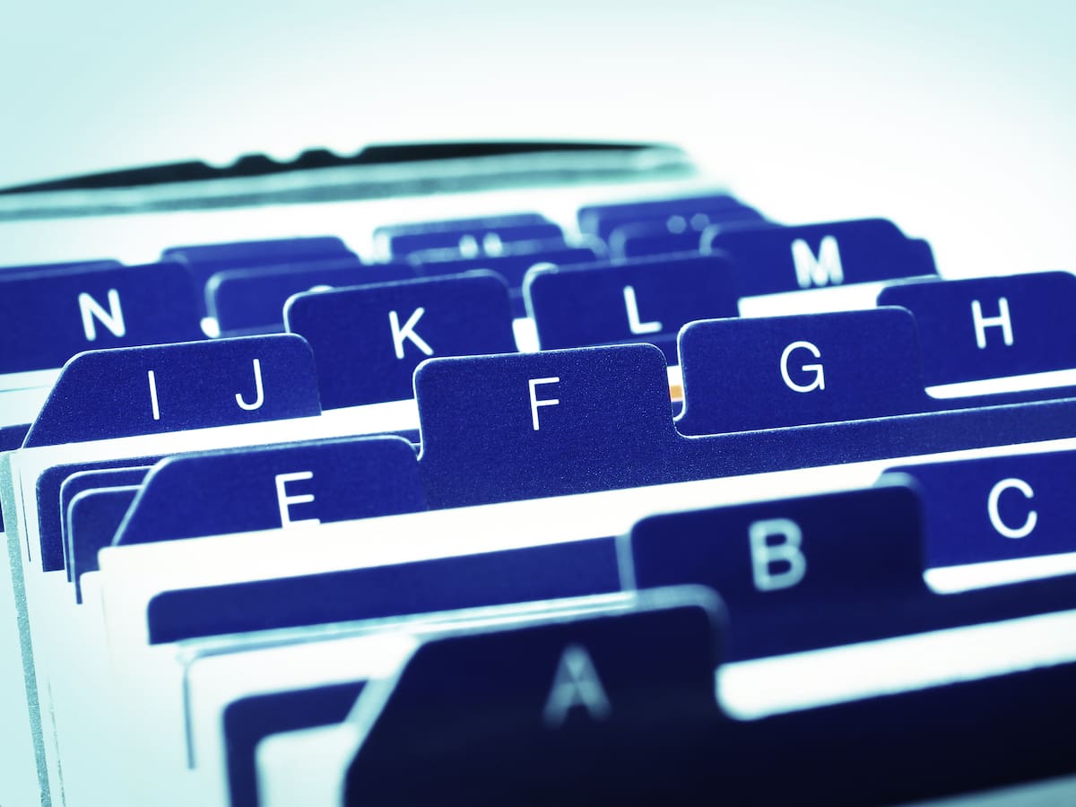 ¿Ve el suyo? Apellidos en español que tienen las 5 vocales: no son muy comunes en Colombia