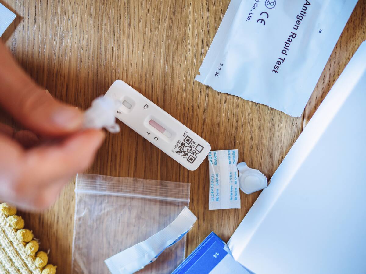 COVID-19 en Colombia: 301 nuevos contagios y 6 fallecimientos más