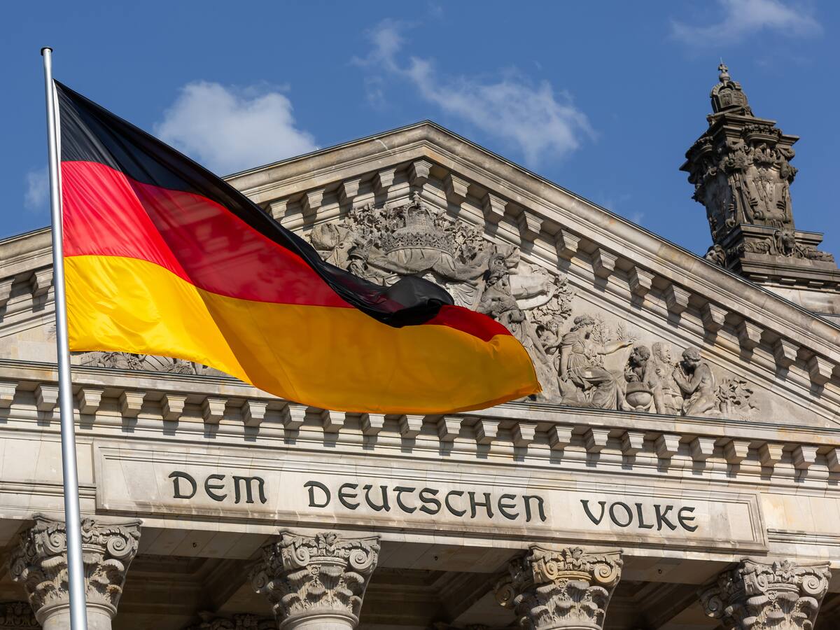 ¿Cómo sacar un permiso de trabajo en Alemania para colombianos? Salario mínimo de ese país