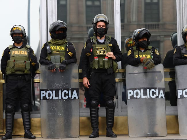 Policía de Perú. Foto: Klebher Vasquez/Anadolu Agency via Getty Images