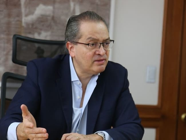 Propuesta de consulta popular no es preludio de candidatura presidencial: Carrillo