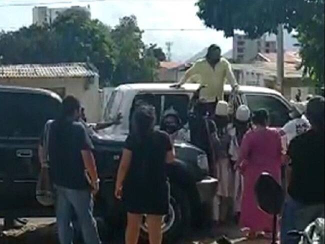 La Asamblea aclara que el procedimiento en el que tres miembros de la comunidad fueron retenidos, consistió en un trámite interno de gobierno.. Foto: Captura video